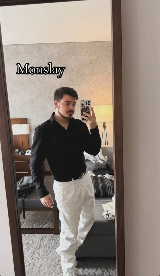 Choose your fighter #trending #trend #viral #outfitoftheweekcheck #monslay 