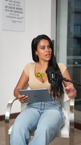 Autos de rico vs de pobre😂 . #argentina #tinomossu #autos 