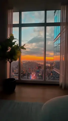 The magic you’re looking for is in the work you’re avoiding #nyc #sunset #fyp 