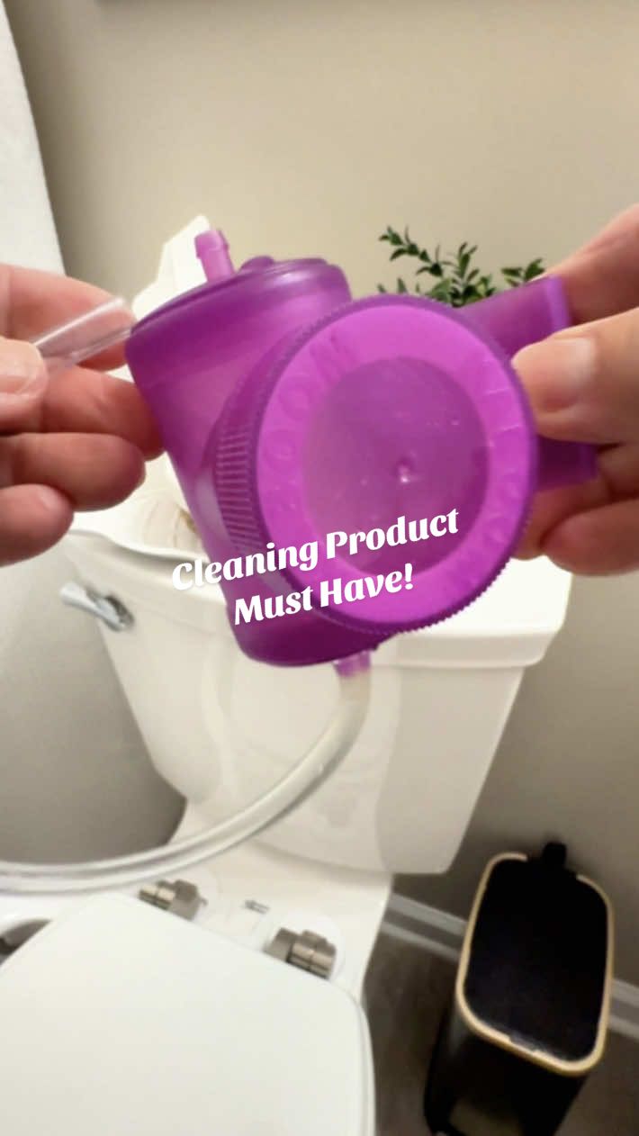 No scrub system! Keeps toilets clean for 3+ weeks. Clean smarter not harder. 🤗 #cleaning #cleaningproducts #satisfying #deepcleaning #creatorsearchinsight 