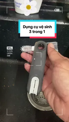 Dụng cụ vệ sinh 3 trong 1 chuyên dùng cho bình nước bình giữ nhiệt , bình sữa cho bé ... #xuhuong #vệsinh #đồgiadụng #dotienich nhà dùng gì đăng video cái đó