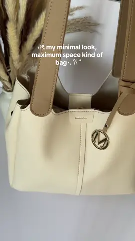 The bag that fits everything and matches anything.#fyppppppppppppppppppppppp #fypシ゚ #tiktokaffiliate #tiktokviral 