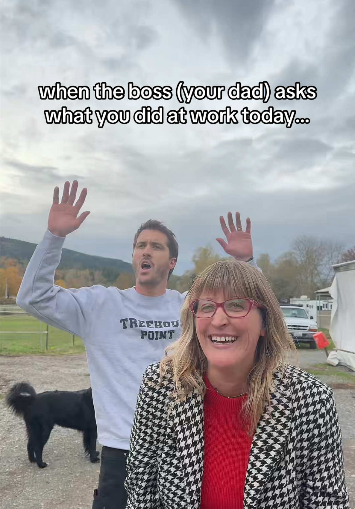 we were slammed today @treehousemily #treehouse #treehousemasters #construction #jobsite #familybusiness 