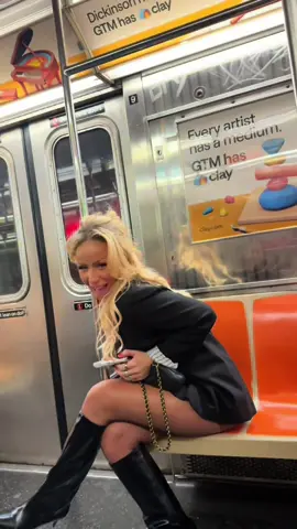 Something about New York for 24 hours with my best friends cures everything ✨ #fyp 