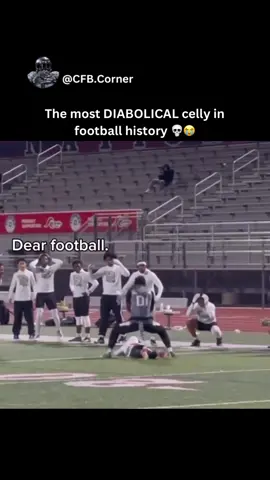 Welcome to the fastest growing football page on TikTok 🤝🏽 #CollegeFootball #Football #CFB (via: snagsfb/IG)