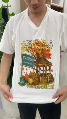 POV: you have great taste in tees🔥 #autumnaesthetic #pumpkinseason #thankgivingmood #halloweenstyle #cozyfit #streetwearshop #shopnow #trendyclothes #graphictee #coolshirt #oufitoftheday #mustbuy #streetwearstyle #OOTD #outfit #tshirt #TikTokFashion #viral #trendy #hollowstar 