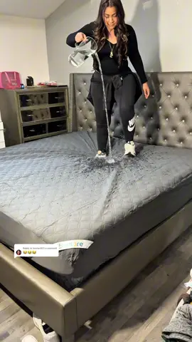 Replying to @lesvia483 Protector impermeable, fresco y antideslizante. Lo puedes miar sin problemas. #Bedlore #MattressProtector #TikTokFinds #tiktokshopblackfriday #hogarTikTok @Bedlore 