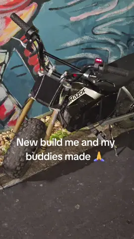 Shi so tuff fr #viral #fyp #moddedrazor #surron #talaria 