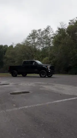 For sale - 2019 lariat s364.5 6.7  #drvncustoms #trucktok🔥 #s364