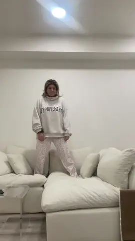 Official amazon boneless couch review 😂😎