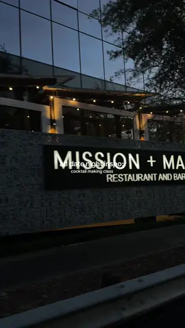 📍mission + market in buckhead, they offer these classes every saturday!! 