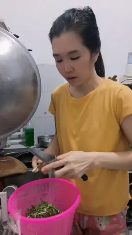 Lanjut masak soto buat anak #cicihemat #sofia #sofialisme 