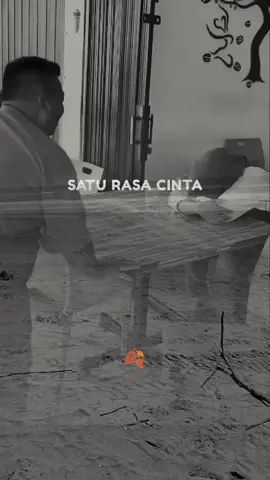 Masi candu sama suara si bapak   #liriklagu #saturasacinta #cover #pengamenviral #fyp 