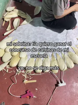 todo por la consen🫶🏻 #diademuertos #catrinasmexicanas🇲🇽 #materialreciclado #fyp 