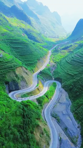 Đường xuống Sông Nho Quế Hà Giang #songnhoque #hagiang #xephuot #phuothagiang 