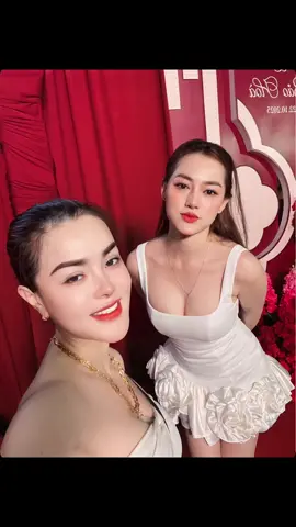 Vui hết thấy mồi gấp đường 😅🤣😅@Hồng Nguyễn @Ngoc tham @ngochan_pmu #hatran_tiffany #fyp 