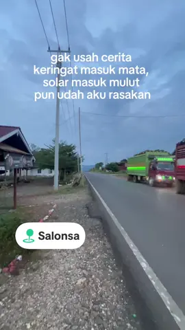 Sering sekali dia rasakan temanku😂@Shabry  #familytrukmorut #sawitexpres🌴 #storytrukindonesia 