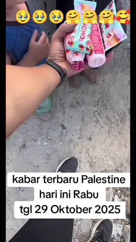 Semoga anak2 kecil ini sentiasa dilindungi selalu🤲🏻😭 #freepalestine🇵🇸❤️ #prayforpalestine #sebarkan #dontstop 