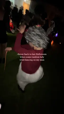 likeee cane or no cane, I’m throwing hands🤺✋🏼 #halloween 