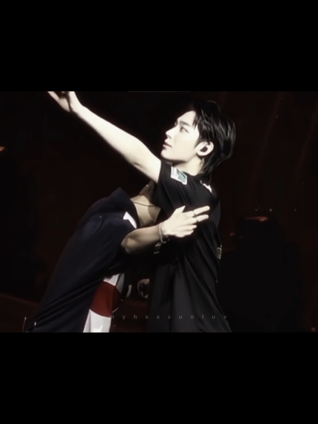 Fall in love again with Heesun #heesun #heeseung #sunoo #fypシ゚ #enhypen 