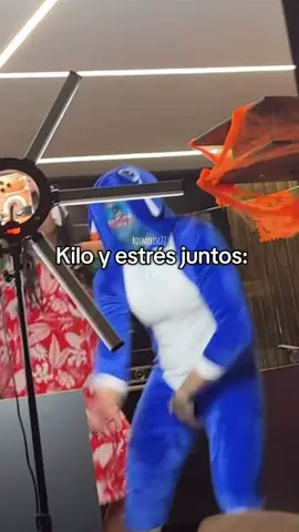 🤣🤣🤣 @Emiro Navarro 💜 #emiro #emironavarrolives #emirodela38 #tiktok #paratiiiiiiiiiiiiiiiiiiiiiiiiiiiiiii 