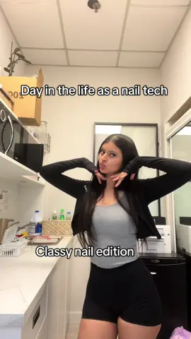 Day in my life as a nail tech #dayinmylife #nailday #dailyvlogs 