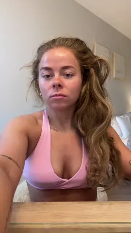 let’s work out 💪🏼 (this was filmed a week ago lol) #fyp #fashioninspo #gym #gymfit #tiktokshop 