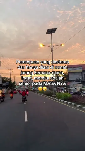 Alhamdulillah skrng udah pensiun🫢🤣 #fyp #berandafyp #laguviral #viraltiktok 