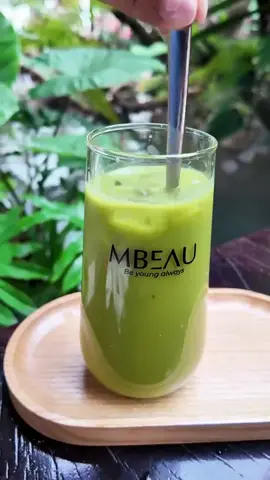 Nếu bạn đang tìm bữa sáng lành mạnh, không làm tăng insulin, no lâu, nhẹ bụng, hãy thử thay đổi sang dùng ly dinh dưỡng MBEAU buổi sáng, vừa giàu đạm, giàu xơ, không đường tinh luyện, vừa giúp đánh thức cơ thể thông minh, hỗ trợ vóc dáng thon gọn.  #Dinh_dưỡng_lành_mạnh #beau #raudiepan 