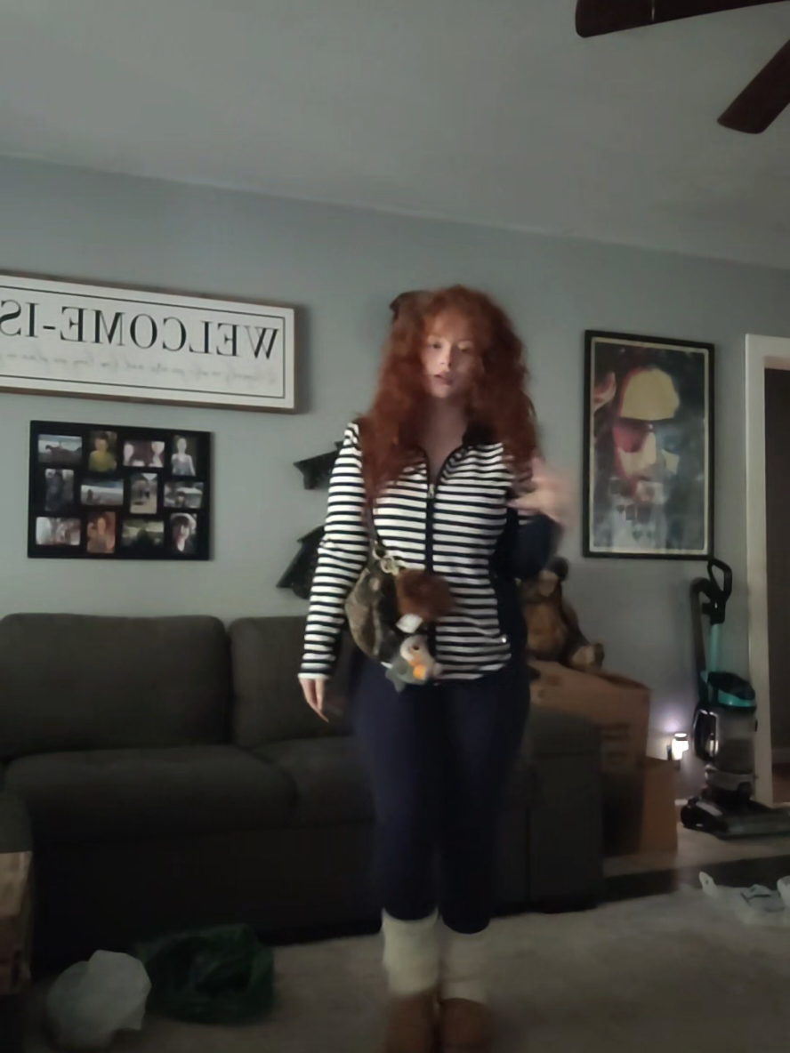 i wish I knew how to tighten zip ups #fypシ #fyp #anime #thrifting #dress 