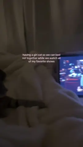 she’s just a girl too🎀 #catmommy 