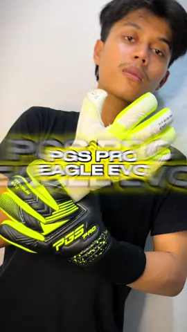 PGS EAGLE TITANIUM EVO #pgs #sarungtangan #kiper #sepakbola #baru 