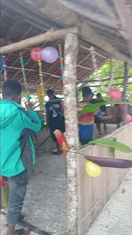 ofc we from Milne Bay its never called a day out if swimming in the sea is not included 🥲Keleton island❤️#teens#teenli#dayou#pngtiktok🇵🇬 #fyyyypppppppppppppp 