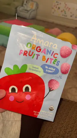 Big savings to get these here on tts for rather then buying in store! @AMARA ORGANIC FOODS #toddlersnacks #babyfood #fruitbites #organic #toddlermom 