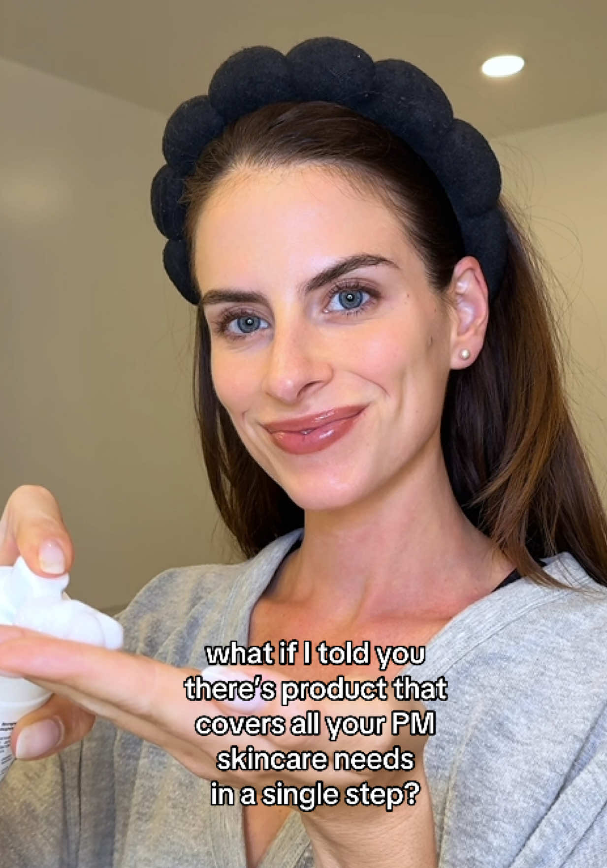 Watch til the end for your new favorite skincare addition ✨ The all-in-one pad that checks ALL the boxes and has made my nighttime skincare routine so easy.  #nighttimeroutine #skincareessentials #nighttimeskincare #skintok #sensitiveskin 