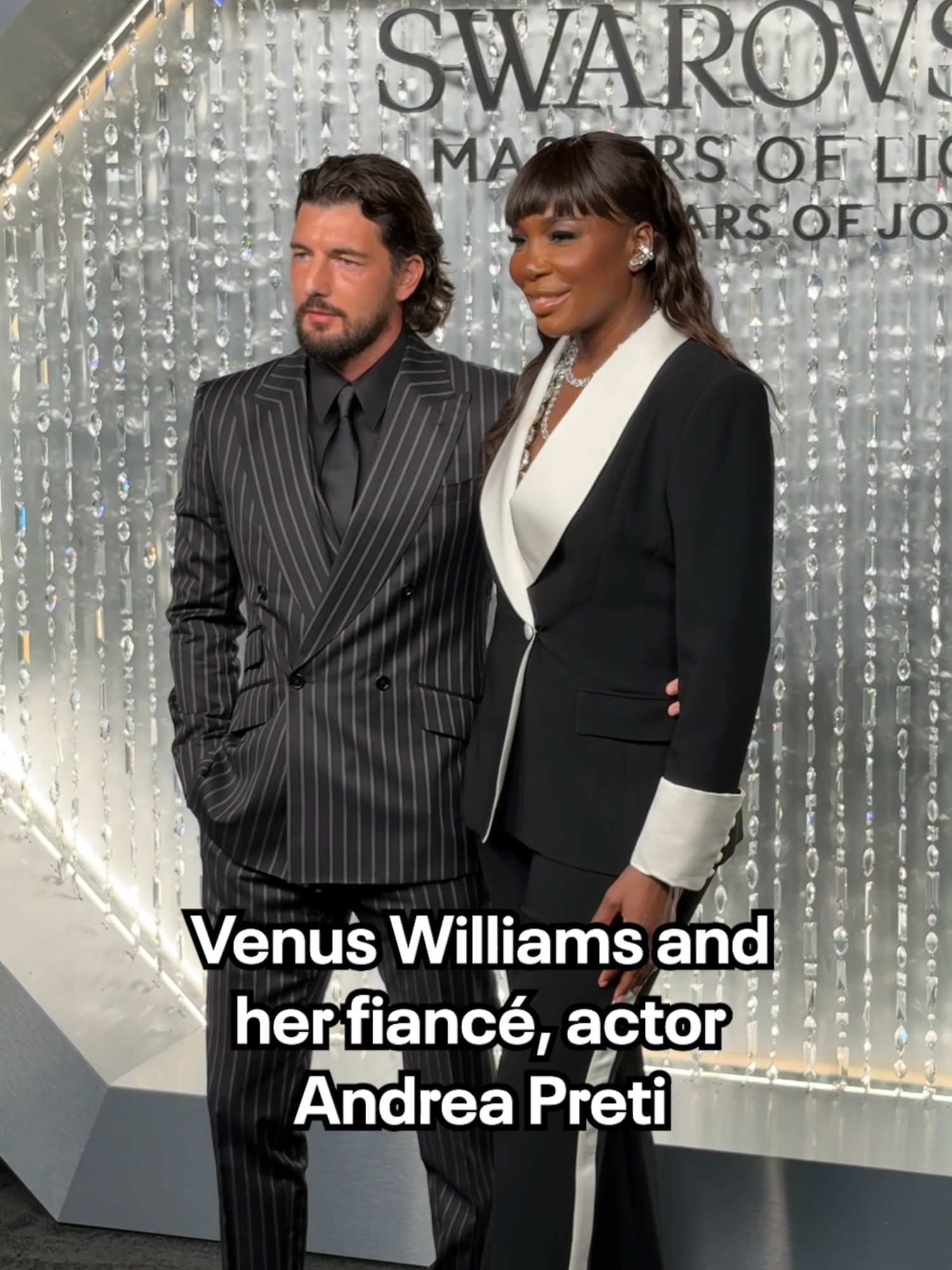 We 𝓁𝑜𝓋𝑒 seeing Venus Williams and her fiancé Andrea Preti at the Swarovski Masters of Light Opening Celebration. 😍