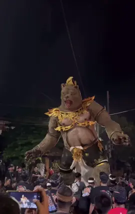 2025 moment in gadjah mada WANGAYA KELOD JAYA❤️‍🔥 @ST.SURALAGA  #moots? #fypage #4u 