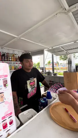 ฟรีมาพาเศร้า..#ติดนม_อมมุก🧋 