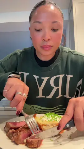steak and twice baked potato  #asmr #eatingasmr #steak #bakedpotato #eatwithme 