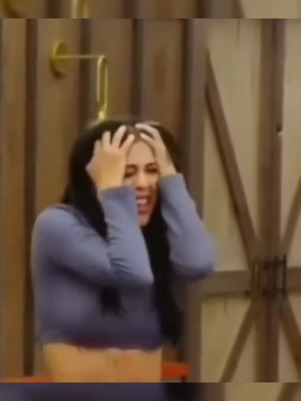 jajaja🤣 es que de verdad a veces las personas no ayudan jajaja te entiendo✨ #kimshantal 😝#granjavip #paratiiiiiiiiiiiiiiiiiiiiiiiiiiiiiii #fyp   