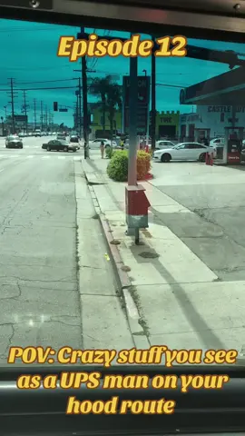 Crazy stuff you see as a UPS man on your hood Route. #UPSdriver#Amazondriver#fyp#trending?videos🔥fyp #crazymoments 