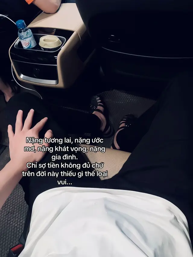 重未来，重梦想，重志向，重家庭。 只怕钱不够，但这世上不缺乐趣… #xuhuong #ruanzhong9  #sttdoi #tamtrang 