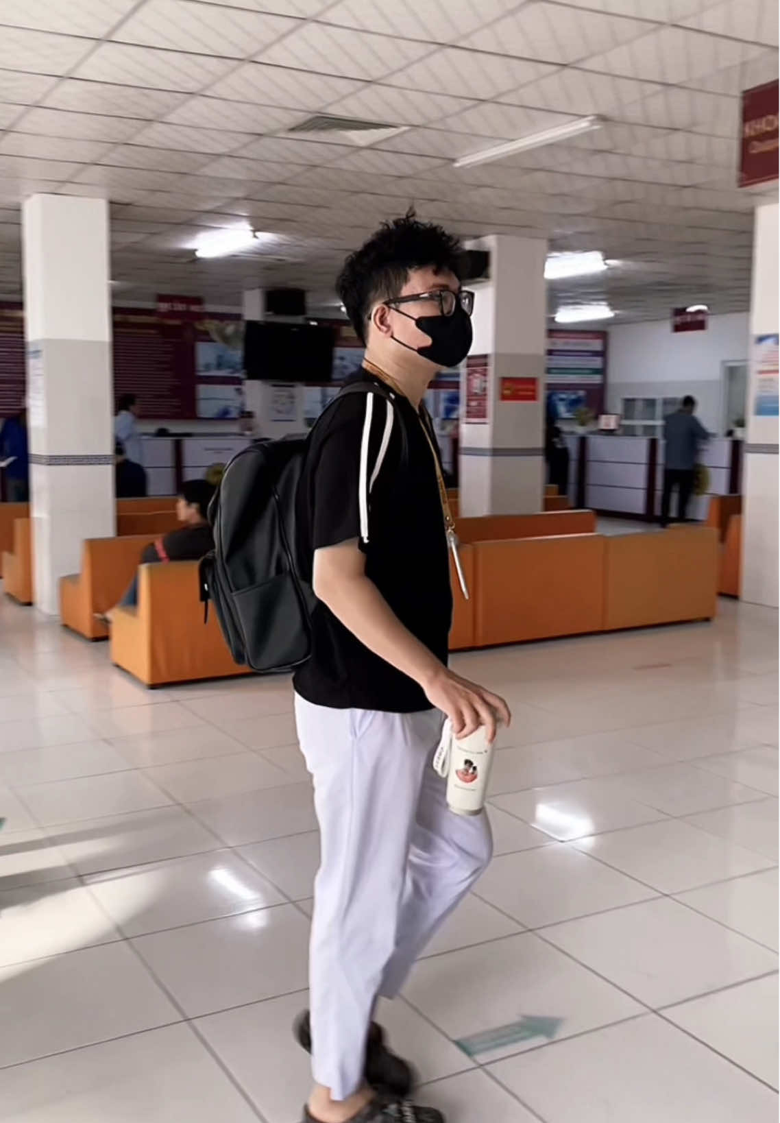 Chuyển cảnh bước vào đây là biết sắp ra trường rồi#anhduyhocduoc #nhatkyhocduoc #sinhvienyduoc #sinhvienduoc #daihoccogivui 