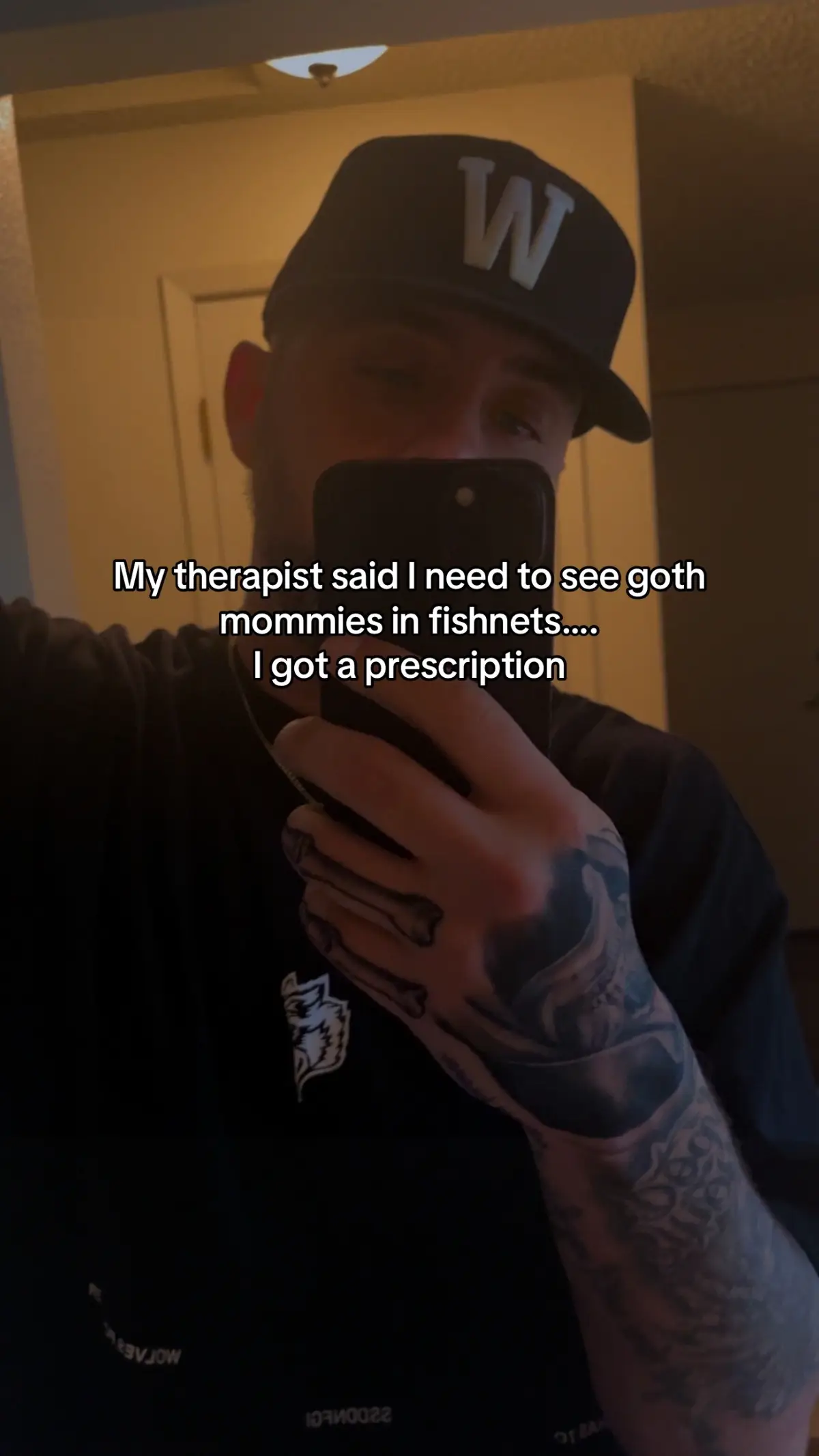 #gothmommy #gothgirl #fyp #BookTok #fypシ゚viral 