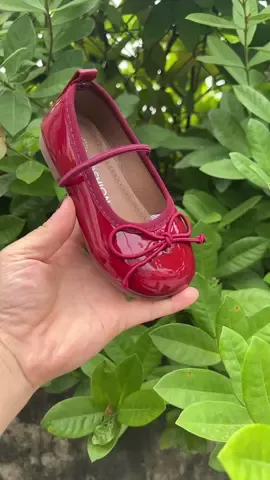 #giaytreem #xuhuong #giàybupbe 