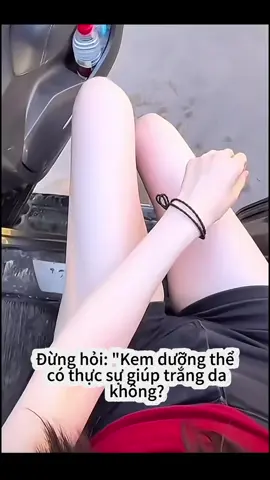 Sữa dưỡng thể 3-trong-1: Dưỡng ẩm, hương thơm và dưỡng trắng - Rốt cuộc là ai chưa dùng vậy?#sữadưỡngthể 