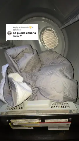 Replying to @Meybelin💛 Protector impermeable, fresco y antideslizante. Lo puedes miar y mojar sin problemas. #Bedlore #MattressProtector #TikTokFinds #tiktokshopblackfriday #hogarTikTok 