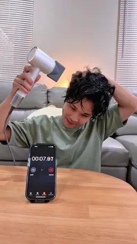 ลองเปลี่ยนมาใช้ไดร์แบบนี้แล้วผมจะขาดหลุดล่วงลดลงครับ #tiktokshoppaydayช้อปวันเงินออก #ไดร์เป่าผม #ไดร์เป่าผมแบบพกพา #ไดร์ #พ่อบ้านแสตมป์_💚 