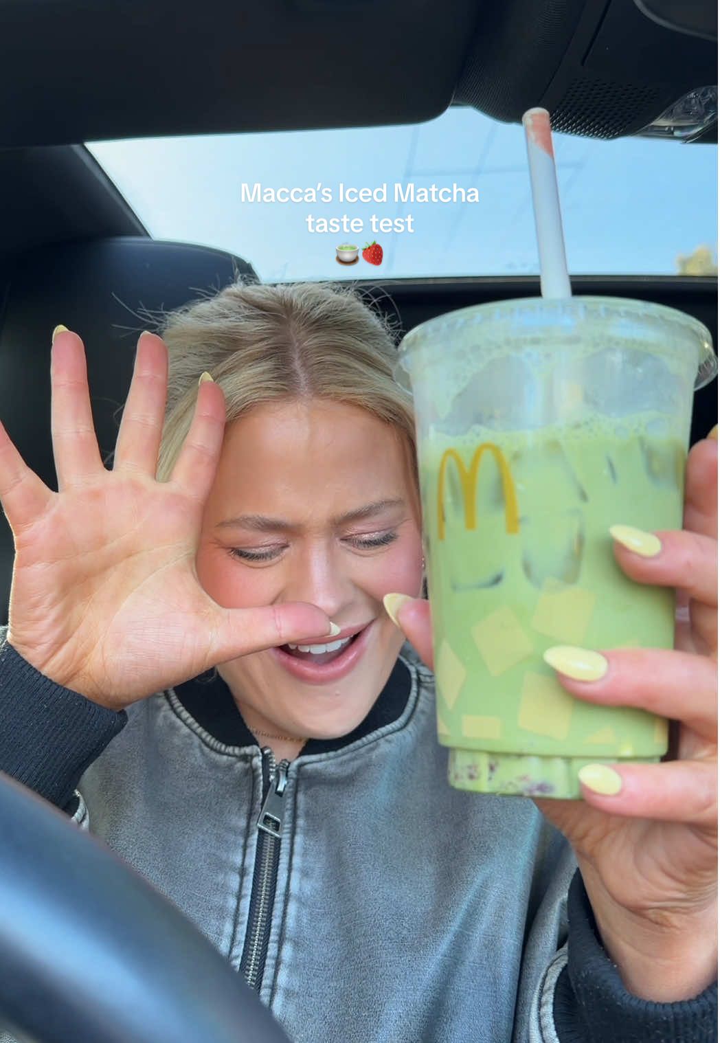 taste test of @Mcdonalds AUS new iced matcha! 🍵🍓 #tastetest #firstimpressions #foodreview #icedmatcha #mcdonaldsicedmatcha 