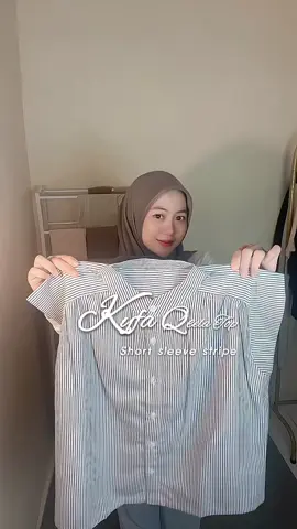 Top stripe satu ini gakalah cantiknya 😍 #fyp #atasanwanita #stripeshirt #ootdfashion #outfitideas 
